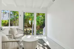 7825 Byron Ave, Miami Beach, FL 33141 - Photo 9