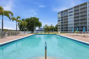 1750 NE 191st St, North Miami Beach, FL 33179 - Photo 31