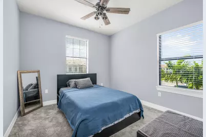 4819 Chantilly Road, Lake Worth, FL 33467 - Photo 19