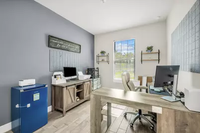 4819 Chantilly Road, Lake Worth, FL 33467 - Photo 13