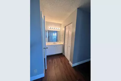 718 Executive Center Drive #111, West Palm Beach, FL 33401 - Photo 7