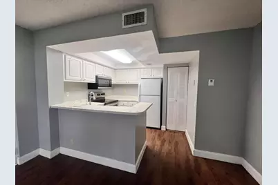 718 Executive Center Drive #111, West Palm Beach, FL 33401 - Photo 3