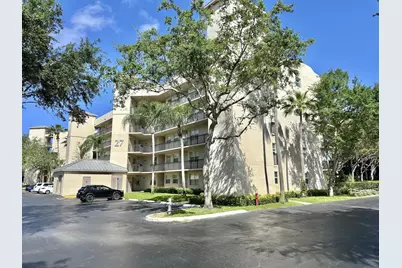27 Royal Palm Way #406, Boca Raton, FL 33432 - Photo 3