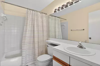 7364 Pinewalk Drive S, Margate, FL 33063 - Photo 31