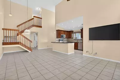 7364 Pinewalk Drive S, Margate, FL 33063 - Photo 13