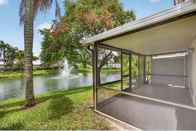 7364 Pinewalk Drive S, Margate, FL 33063 - Photo 41
