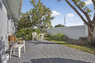 3720 Oleander Terrace, Riviera Beach, FL 33404 - Photo 27