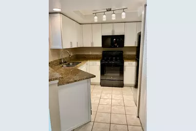 4191 N Haverhill Road #415, West Palm Beach, FL 33417 - Photo 3