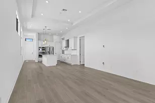 8065 SW Andrea Wy, Port Saint Lucie, FL 34987 - Photo 13