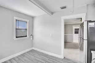 924 McIntosh St, West Palm Beach, FL 33405 - Photo 9