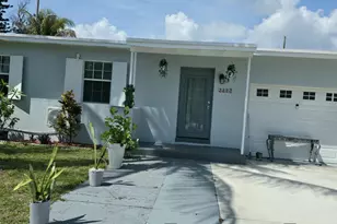 1203 Chateau Park Dr, Fort Lauderdale, FL 33311 - Photo 1