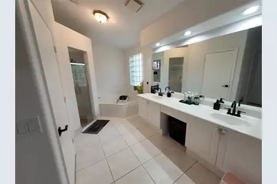 6416 Barton Creek Circle, Lake Worth, FL 33463 - Photo 17