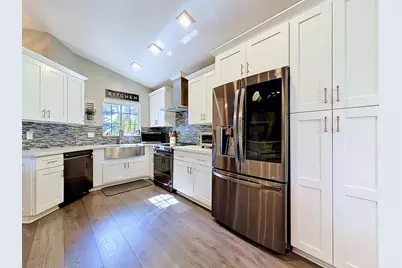 333 NW 45th Terrace, Deerfield Beach, FL 33442 - Photo 3