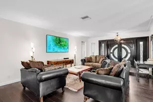 2116 NE 62nd St, Fort Lauderdale, FL 33308 - Photo 9