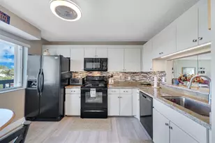 6698 10th Ave N, Lake Worth, FL 33467 - Photo 9