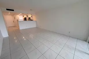 6051 NW 61st Ave, Tamarac, FL 33319 - Photo 7