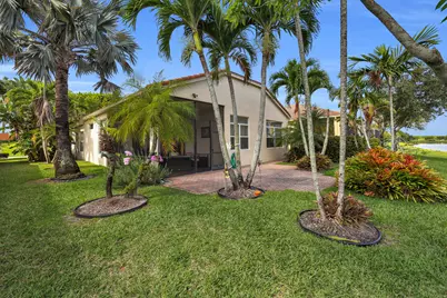 9377 Via Grande W, Wellington, FL 33411 - Photo 35