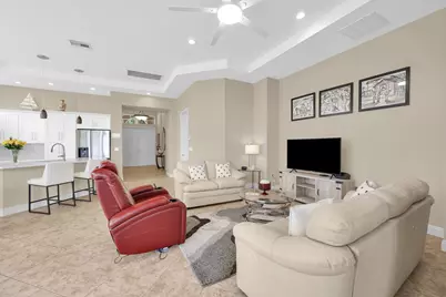 9377 Via Grande W, Wellington, FL 33411 - Photo 5