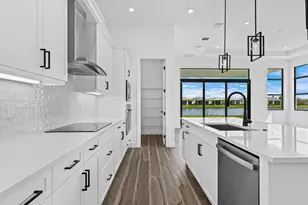 8290 SW Valsovano Wy, Port Saint Lucie, FL 34987 - Photo 11