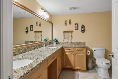 9681 E Sills Dr E #102, Boynton Beach, FL 33437 - Photo 17