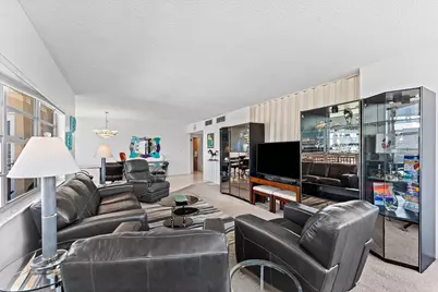 1980 S Ocean Drive #18q, Hallandale Beach, FL 33009 - Photo 9