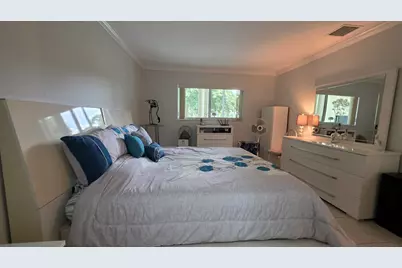 5161 W Oakland Park Boulevard #206, Lauderdale Lakes, FL 33313 - Photo 23
