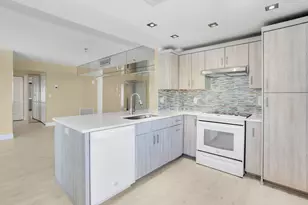 405 N Ocean Blvd, Pompano Beach, FL 33062 - Photo 21