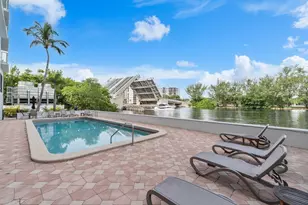 1401 N Riverside Dr, Pompano Beach, FL 33062 - Photo 23