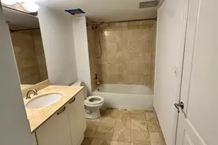 2101 Brickell Ave, Miami, FL 33129 - Photo 13