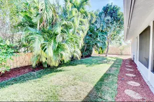 17768 Maplewood Dr, Boca Raton, FL 33487 - Photo 39