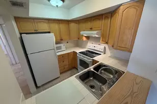 1500 SE Royal Green Cir, Port Saint Lucie, FL 34952 - Photo 9