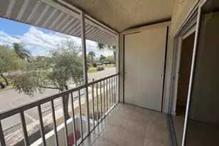 1500 SE Royal Green Cir, Port Saint Lucie, FL 34952 - Photo 7