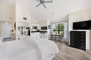 11863 Wimbledon Circle, Wellington, FL 33414 - Photo 7