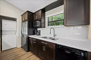 11863 Wimbledon Circle, Wellington, FL 33414 - Photo 25