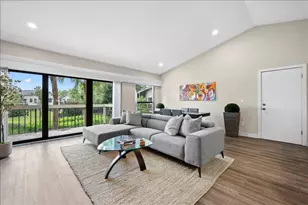 11863 Wimbledon Circle, Wellington, FL 33414 - Photo 3