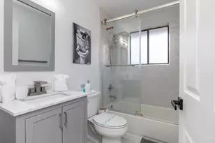 484 NW 38th Terrace, Deerfield Beach, FL 33442 - Photo 23