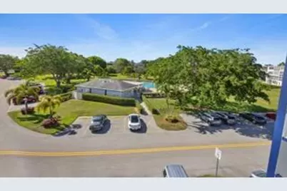 4028 Berkshire #B, Deerfield Beach, FL 33442 - Photo 17