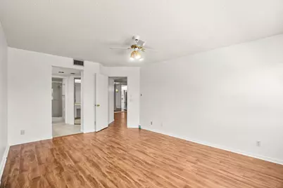 1200 SW 130th Avenue #402g, Pembroke Pines, FL 33027 - Photo 21