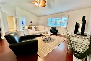 8014 SE Carlton St, Hobe Sound, FL 33455 - Photo 7