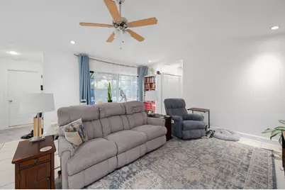 1433 Captains Walk #18d, Fort Pierce, FL 34950 - Photo 3