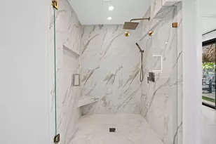 2965 NE 19th St, Pompano Beach, FL 33062 - Photo 21