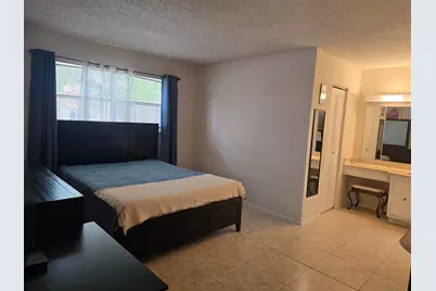 177 Lake Dora Drive, West Palm Beach, FL 33411 - Photo 9