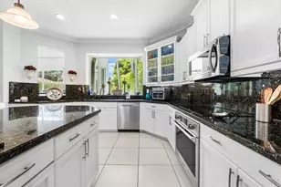 6990 Cypress Cove Cir, Jupiter, FL 33458 - Photo 7
