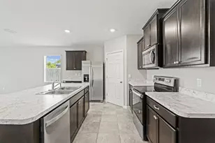 2538 SE Rock Springs Dr, Port Saint Lucie, FL 34952 - Photo 25