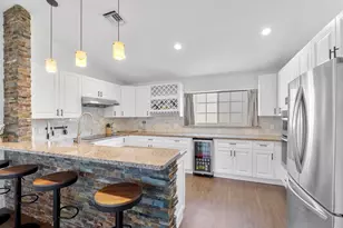 9800 NW 9th Ct, Plantation, FL 33324 - Photo 13