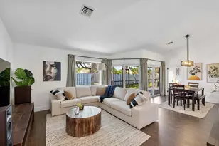 9800 NW 9th Ct, Plantation, FL 33324 - Photo 9
