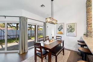 9800 NW 9th Ct, Plantation, FL 33324 - Photo 17