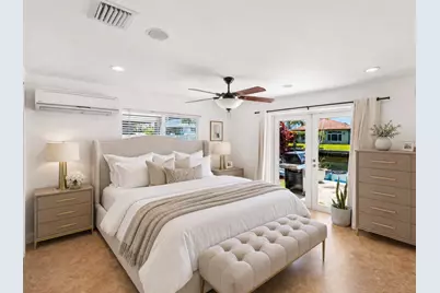 330 SE 10th Street, Pompano Beach, FL 33060 - Photo 9
