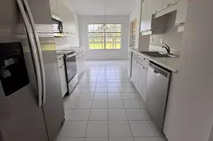 10291 N Andover Coach Ln, Wellington, FL 33449 - Photo 13