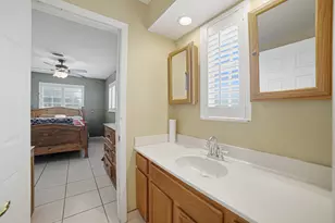 1009 NE 18th St, Belle Glade, FL 33430 - Photo 7